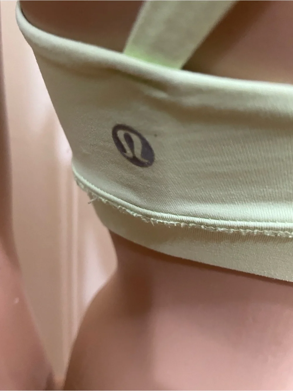 Lululemon Light Green Women's Sports Bra - Double Strap Comfort